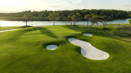 Olympos Golf Course Hoyo 4